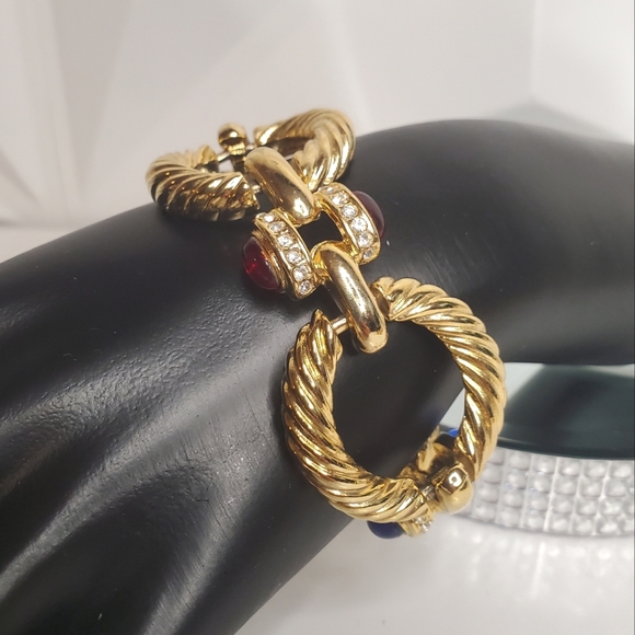 Exceptional & Rare Vintage GIVENCHY Chunky Mogul Jeweled Bracelet - Picture 7 of 10